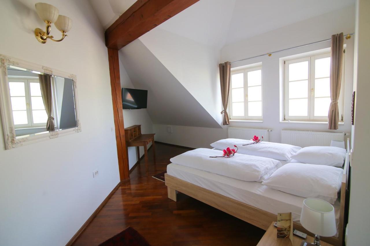 Hotel Vila Katrca Lublana Zewnętrze zdjęcie