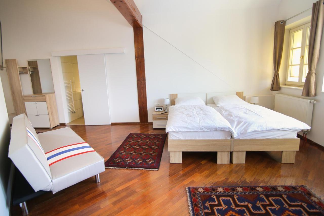 Hotel Vila Katrca Lublana Zewnętrze zdjęcie