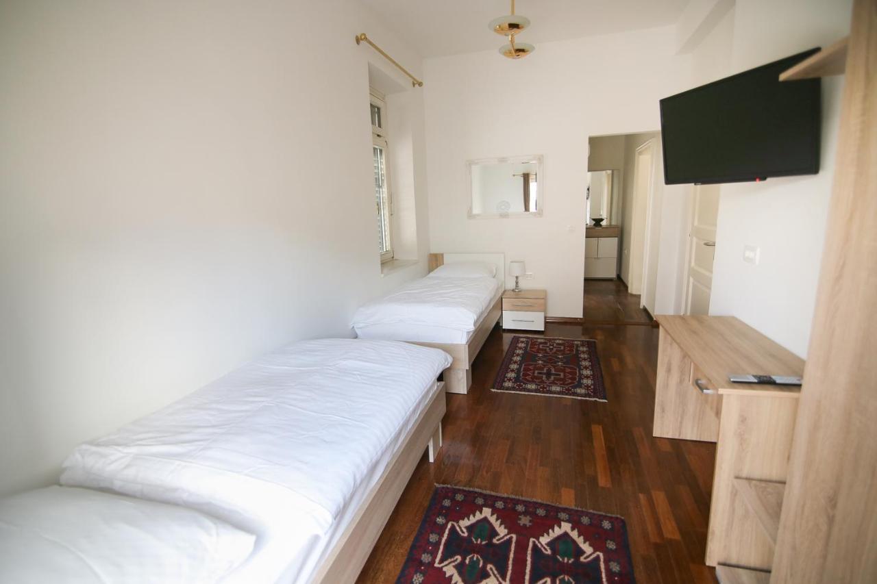 Hotel Vila Katrca Lublana Zewnętrze zdjęcie