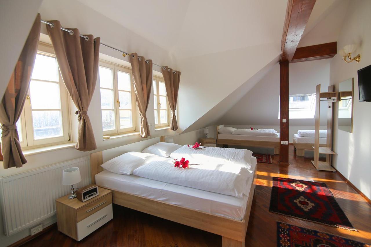 Hotel Vila Katrca Lublana Zewnętrze zdjęcie